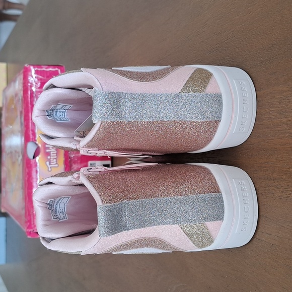 Sketchers Women's Twinkle Toes: HI-Lites-Heart Pop - Color: Rose Gold - Size: 8 - Picture 5 of 9